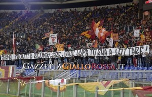 Striscione Curva Sud