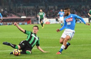 Insigne duella con Gazzola